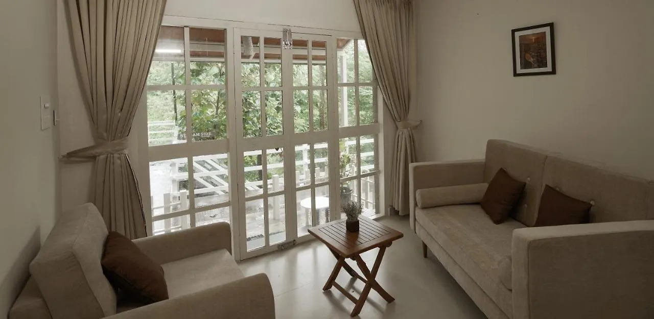 Lodge Iron Bridge Cove Villa Meppadi